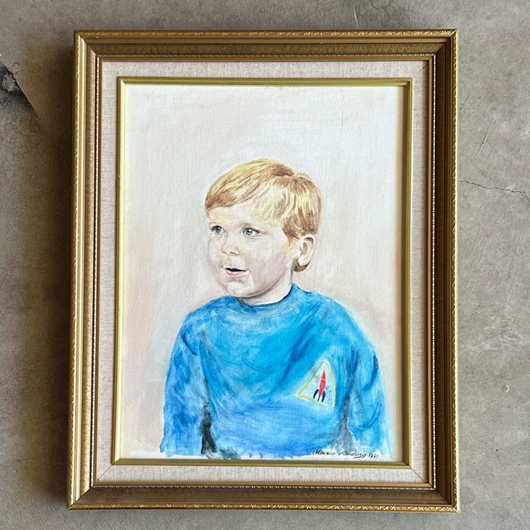 Other - Oil frame Portrait Art with Gold Frame